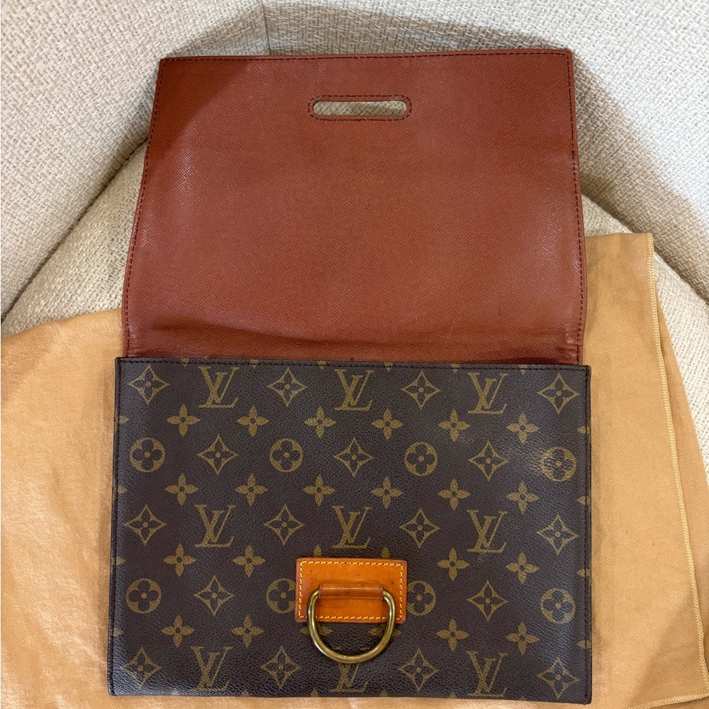 Authentic Louis Vuitton Vintage 1980s Jena clutch monogram - Picture 5 of 12